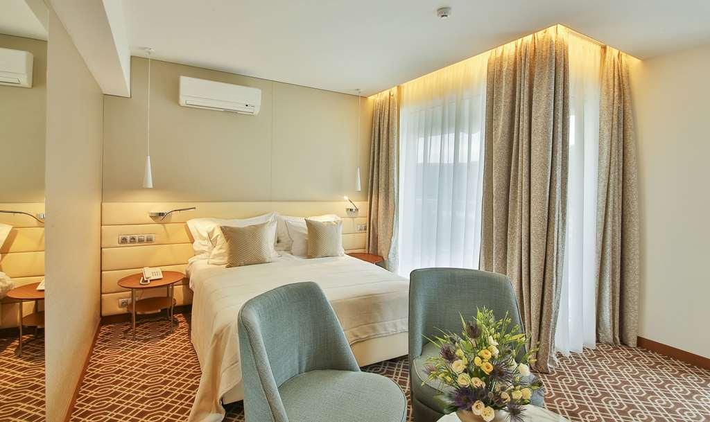 Maritim Hotel Paradise Blue Albena Rom bilde