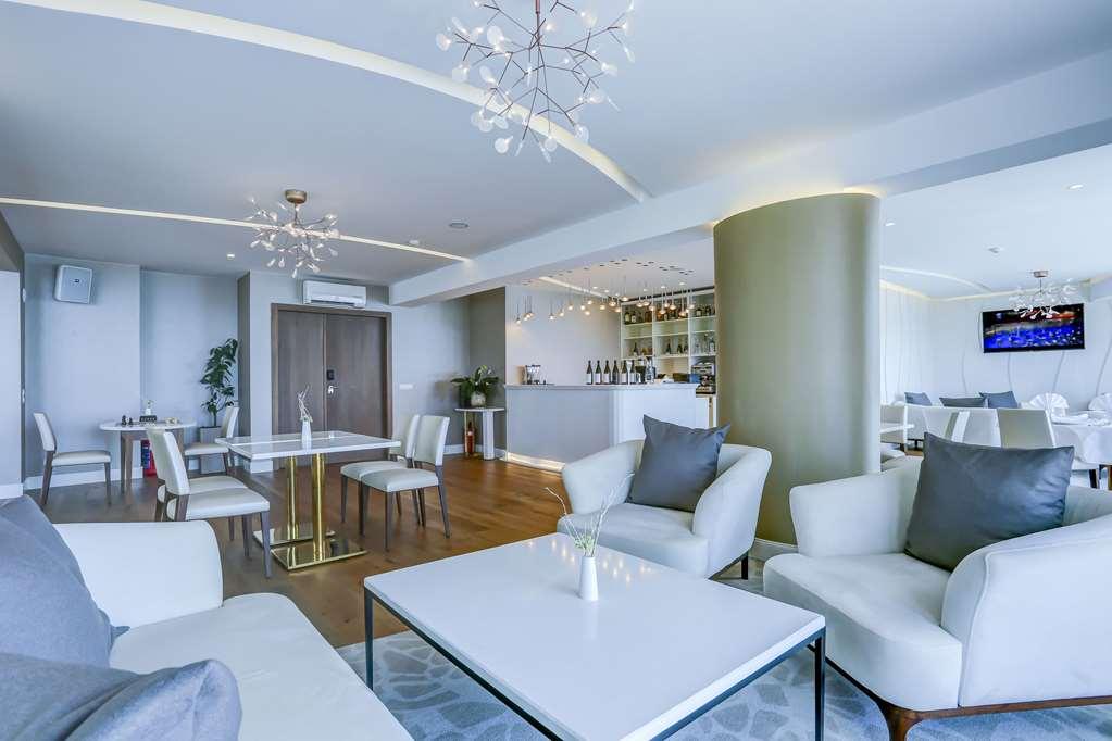 Maritim Hotel Paradise Blue Albena Restaurant bilde